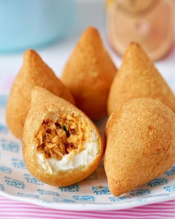 Coxinha de Frango com Catupiry - Grande